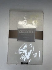 New Croscill Home White Oval Tablecloth 60” X 84” Belvedere Damask White