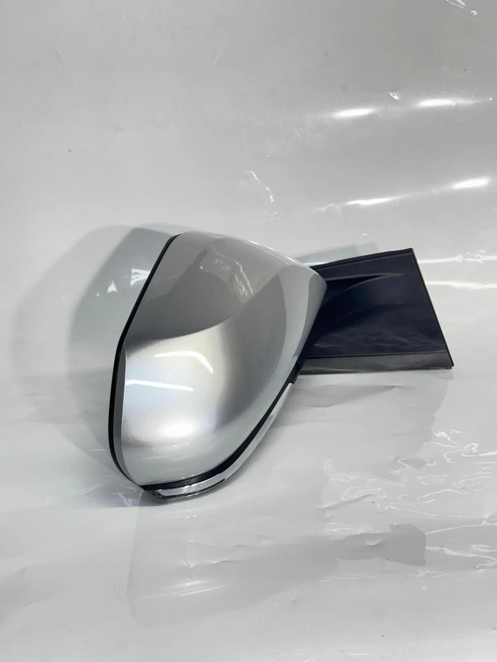 Espejo retrovisor lateral eléctrico plegable Toyota Prius 2016-2022 Foto 3 de 4