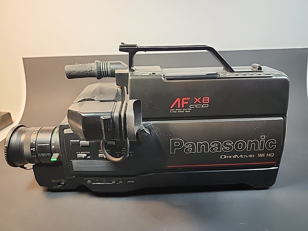 Vintage Panasonic OmniMovie VHS HQ PV-420D AF X8 CCD Camcorder Untested