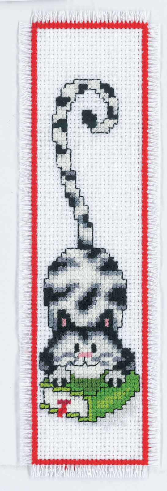 Vervaco Bookmark Black and White Cat Counted Cross Stitch Kit, Multi-Colour - Image 2