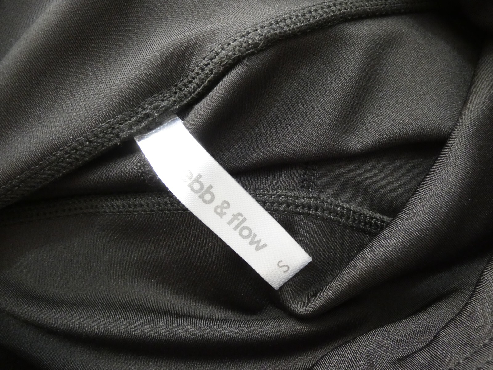 Ebb & Flow Women's S Black Athletic Bike Shorts Stretch High Waist Side Pockets