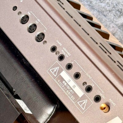 KORG N364 Music Workstation 61-Key Keyboard Synthesizer KORG N364 Music Workstation 61-Key Keyboard Synthesizer