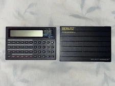 BARELY USED BERLITZ SELECTRONICS TR500 POCKET INTERPRETER, 5 Languages
