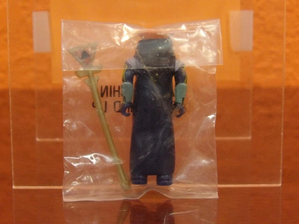 1987 VINTAGE STARCOM EMPEROR DARK MAIL AWAY FIGURE & STAFF COLECO UNUSED MIB - Image 2 of 3