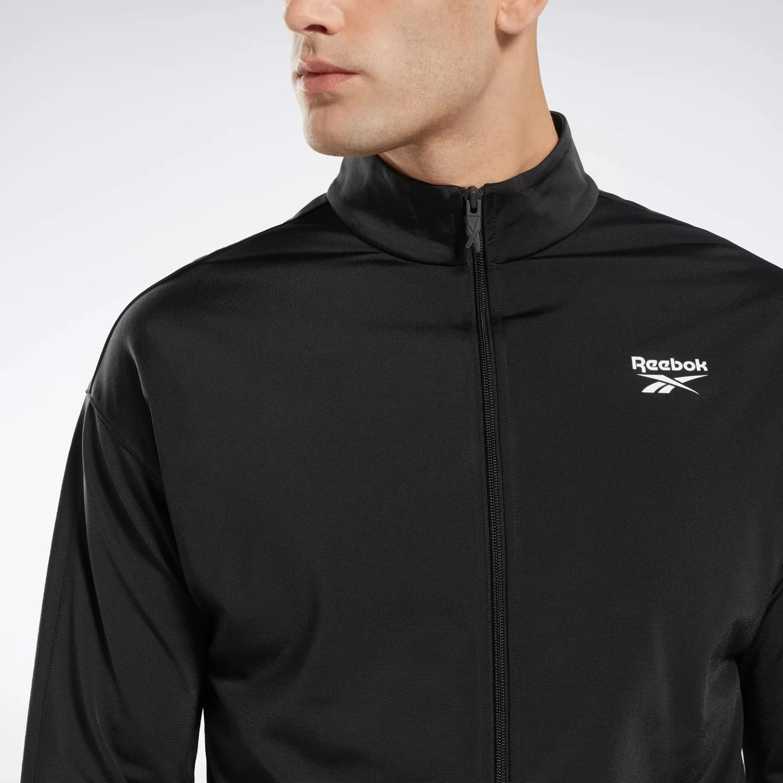 Reebok Mens Regular fit Track Jacket Coat Size M Black Solid MSRP $50 Black image 6