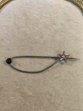 Vintage Rhinestone Silver Star-Shaped Pin Brooch