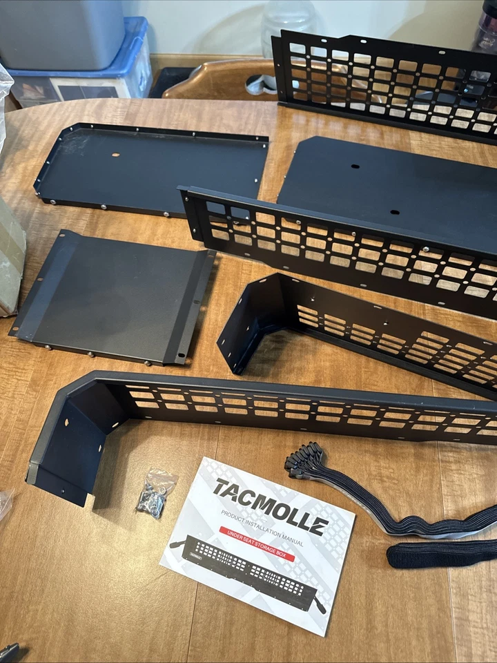 Jeep Gladiator JT 2020-2024 Metal Trasero Bajo Asiento Caja Almacenamiento Accesorios Foto 2 de 4