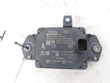882100D010 antenne TOYOTA YARIS CROSS MXP 2020 - 1.5 brufpK3157-98135
