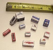 1/24 Garage Diorama Essential Parts Box Assortment For Your Display