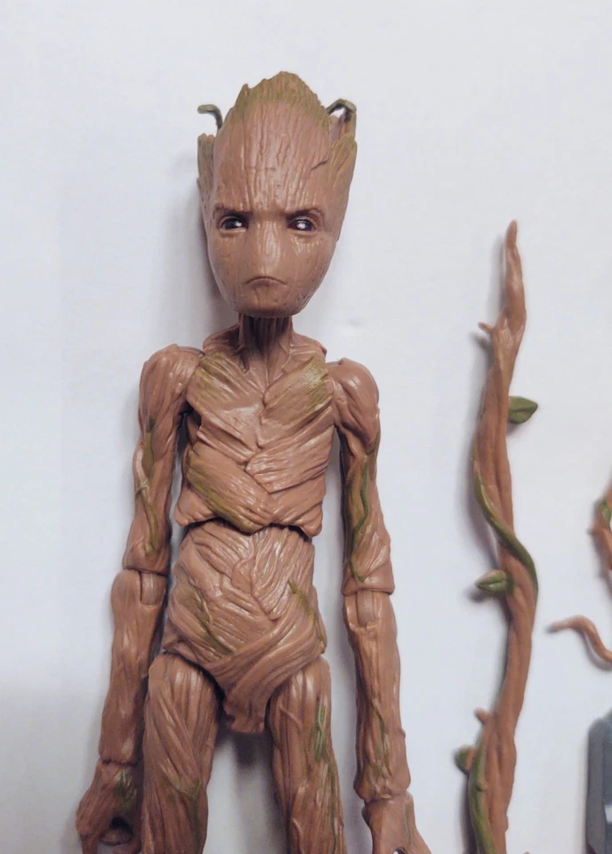 Marvel Legends Groot Foto 3 de 4