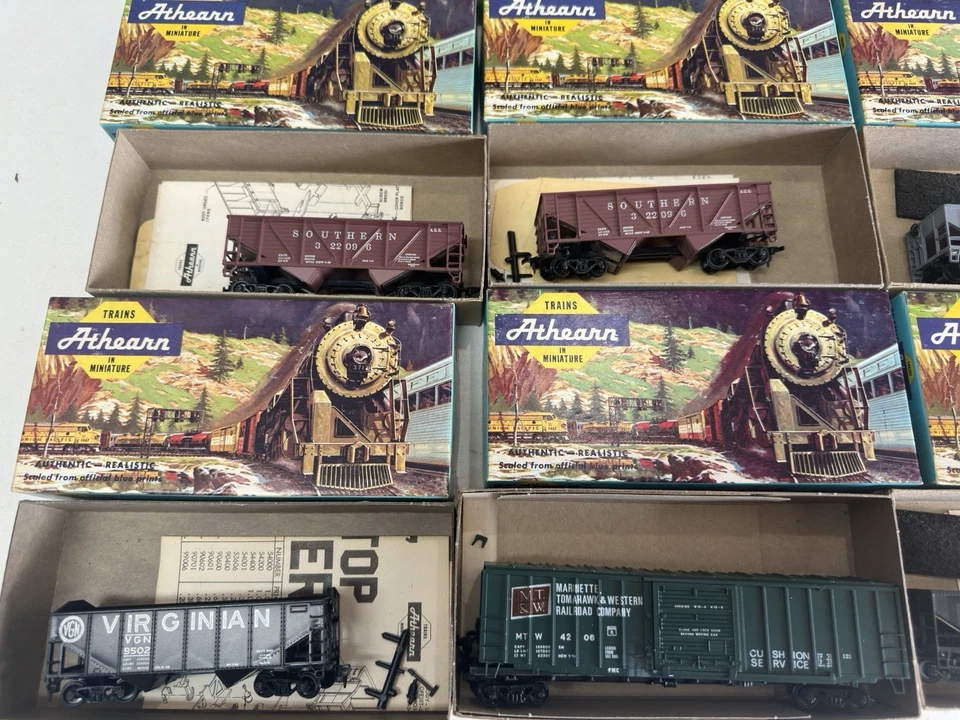 8 trenes en miniatura Athearn de colección en miniatura en caja Blue Streak carga rápida Foto 2 de 4