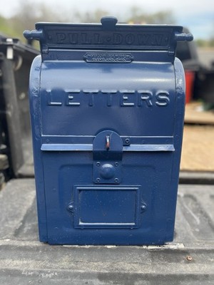 Vtg USPS US MAILBOX Cast Iron Letter Dropoff (c) 1920 Post Office