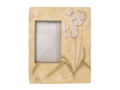 Cheri Blum Raised Floral 3D Photo Frame for 4''x6'' Photo Narcissus Flowers