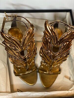 Authentic Giuseppe Zanotti Kanye West Gold Cruel Summer High Authentic Giuseppe Zanotti Kanye West Gold Cruel Summer High