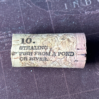19 Crimes Cork No10 - Fische aus einem Teich oder Fluss stehlen