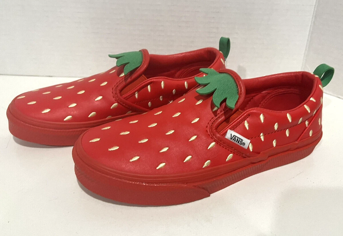 VANS NEW Kids Classic Slip on Strawberry Berry Shoes Red Size 3