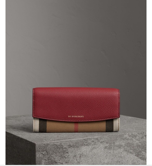 burberry wallet red