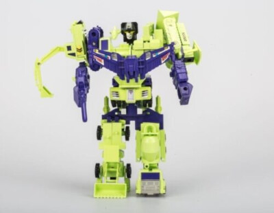 TRANSFORM G1 Reissue Devastator Brand New