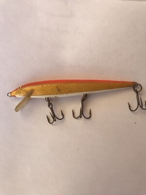 Magis Scultura Fish, piccola, rosso fluorescente | Finnish Design Shop Magis Scultura Fish, piccola, rosso fluorescente | Finnish Design Shop