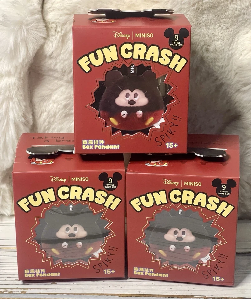 AUTÉNTICO Lote 4 Disney Miniso Mickey Mouse Divertido Crash Peluche Colgante Caja Ciega Foto 2 de 4