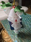 VTG 1950s 60s FROSTED 18 BELL CLUSTER WITH LEAVES & HOLLY BERRIES 8" TALL IN BOX — photo 3