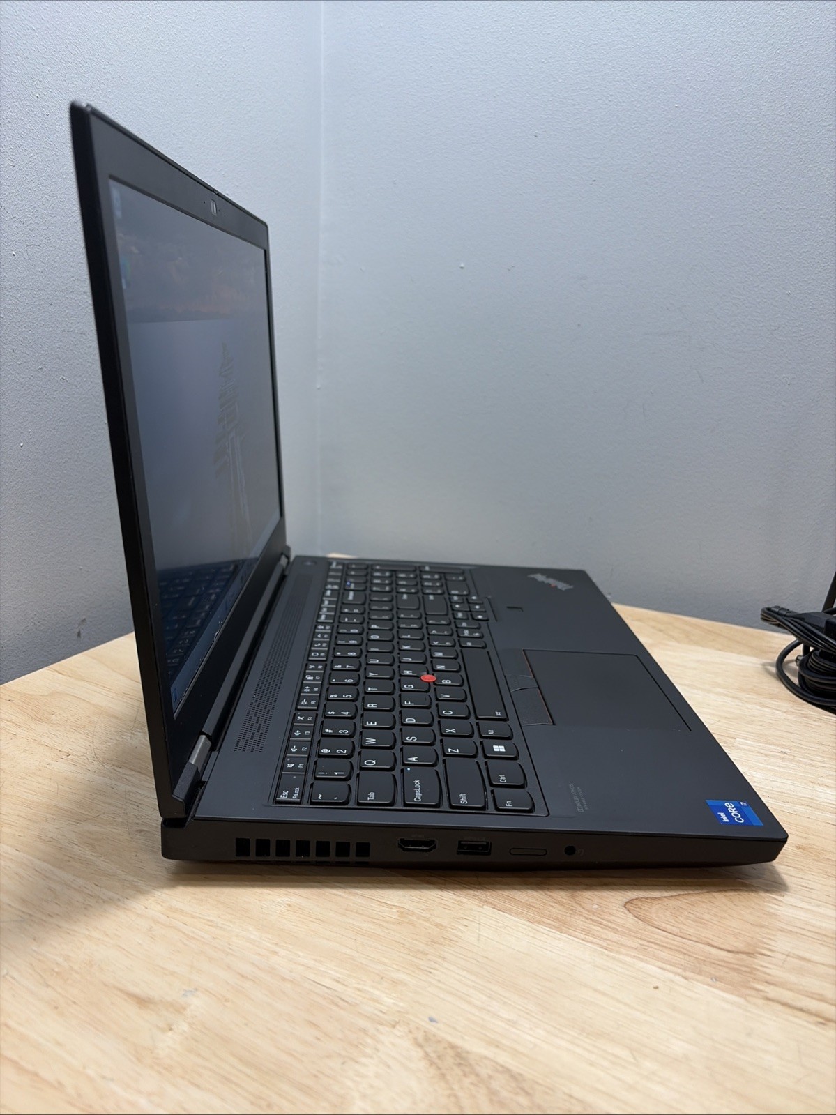 Lenovo ThinkPad P15 Gen 2i, 16-Inch Laptop, with Intel Core i7-11800H, 1 TB SSD (Solid State Drive), Windows 11 Pro