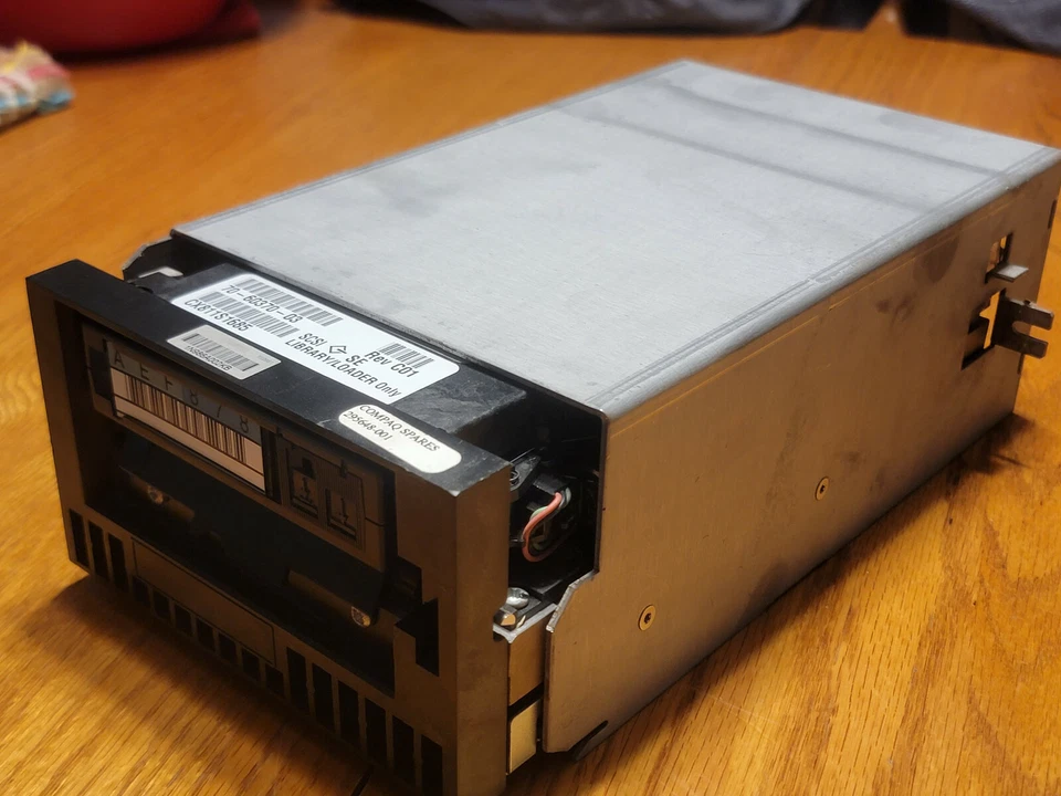 COMPAQ 295648-001 SPS-DRV,TAPE,7000DLT LIBRARY USED - Image 3 of 4