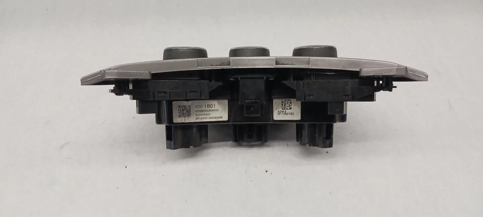 '17-'19 CHEVROLET SONIC Heat AC Controller heater control OEM - Изображение 4 из 4