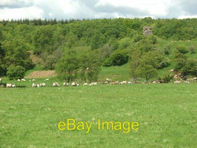 Foto 6x4 Burgruine Kyle. Dalblair Da's nicht mehr viel übrig. c2007