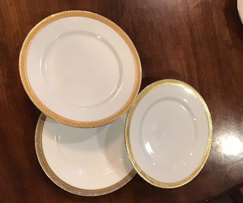 Antique Set 3 Royal Bayreuth Bavaria 6" Salad Bread /Butter Plates Gold Trim EUC