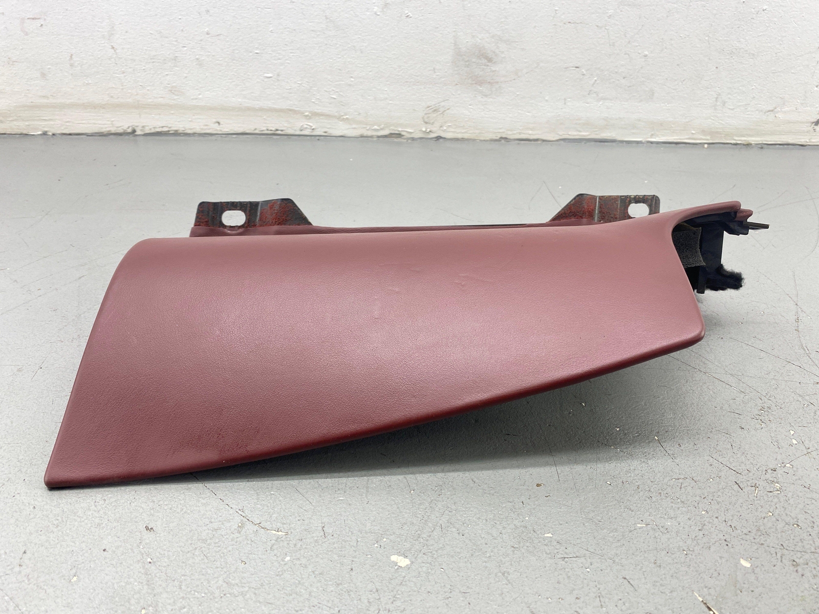 2020-2023 MCLAREN GT REAR LEFT C PILLAR TRIM PANEL COVER BAROLO RED OEM 2021