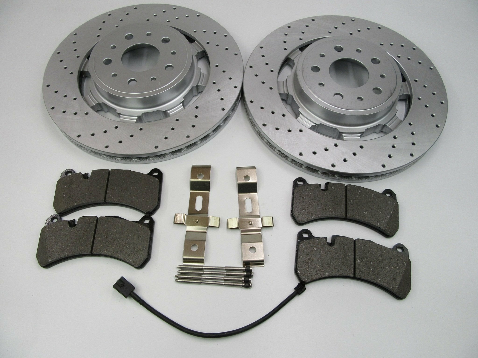 Maserati GranTurismo Gt front brake pads & rotors 605