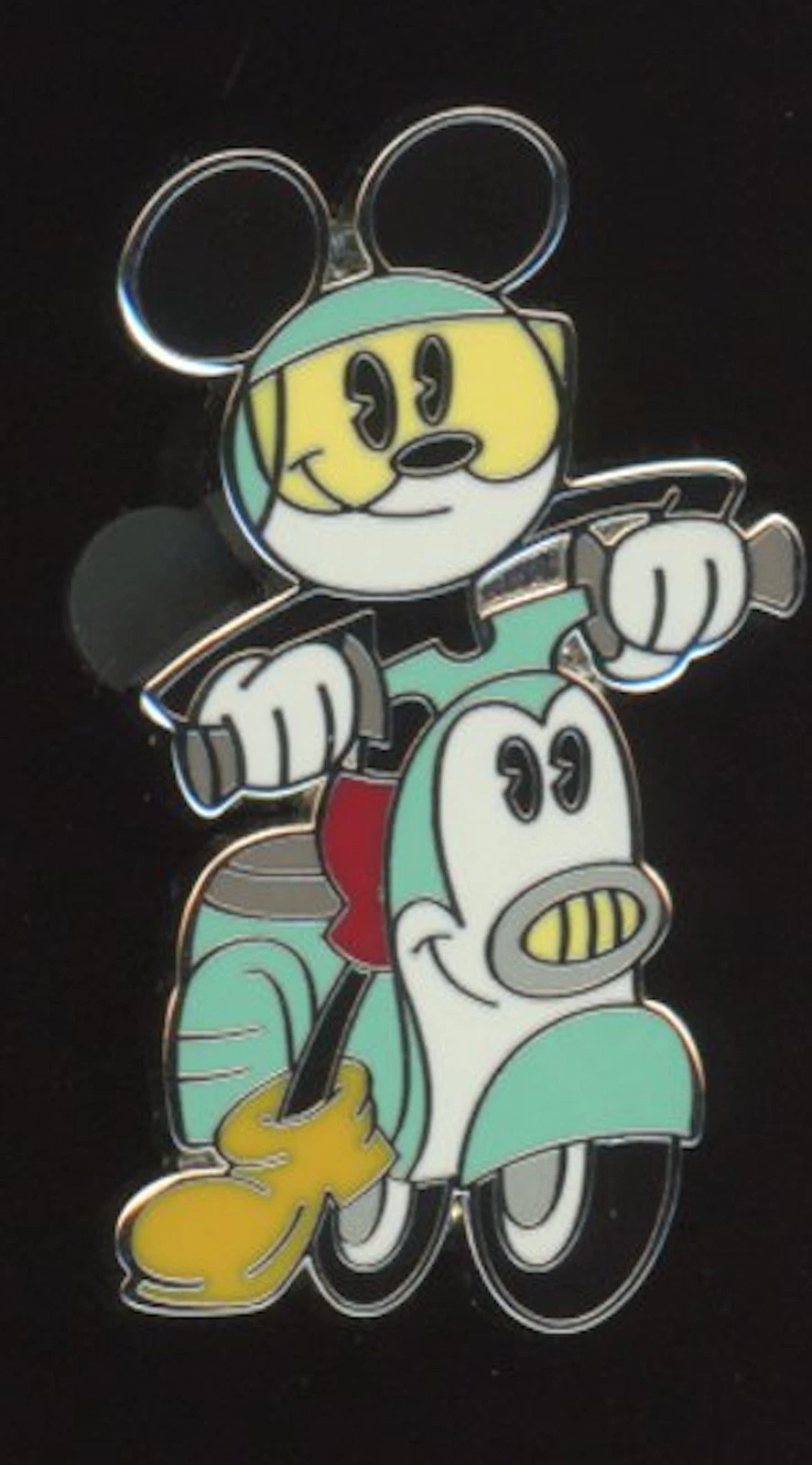 Cartoon Shorts Booster Croissant de Triomphe Mickey Vespa Scooter Disney Pin