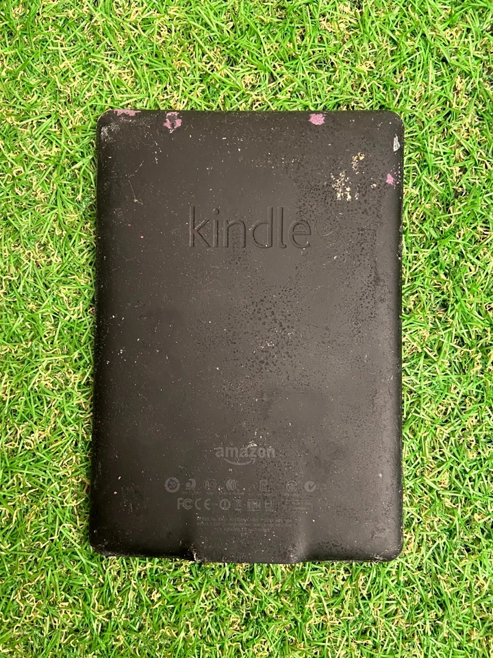 Amazon Kindle Paperwhite 5th Gen EY21 Black EBook Reader *READ BELOW* (E58) - Image 4 of 4