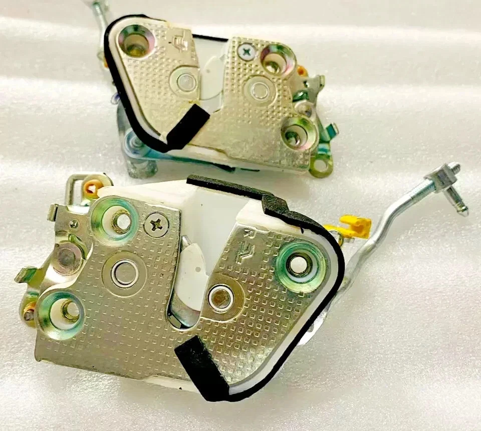 Suzuki Samurai Sierra SJ413 SJ410 Jimny Drover Gypsy Door Latch Lock Pair |Fit - Image 3 of 4