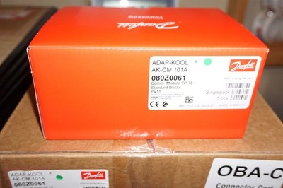 Danfoss ADAP-KOOL AK-CM 101A 080Z0061 Comm. Module TP-78 Standard Blocks PV11