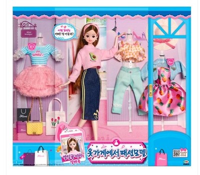 Mimi World Mimi Fashion Model At Clothing Store Dress Accessories Doll Play Toy
