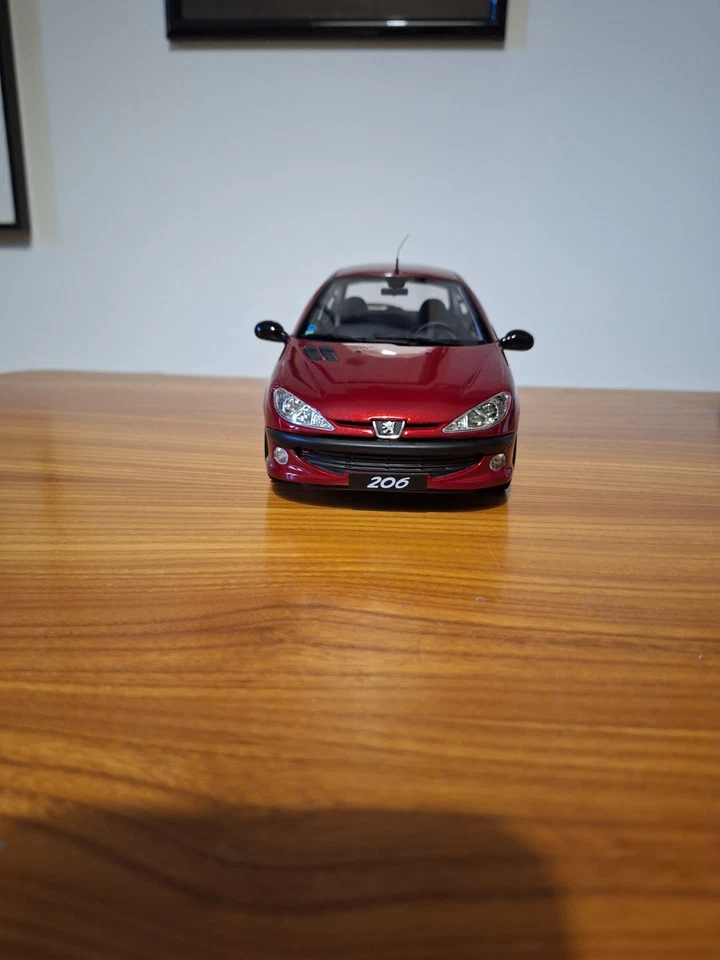 peugeot 206 S 16 Ottomobile 1 /18 - Immagine 2 di 4