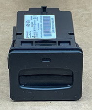 2011 - 2013 Hyundai Equus Ignition Smart Key Fob Reader Holder Slot Unit Oem