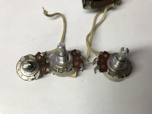 20th Week 1959 Pre CBS Fender Stratocaster Potentiometers with & Cap Strat loom - Picture 6 of 8