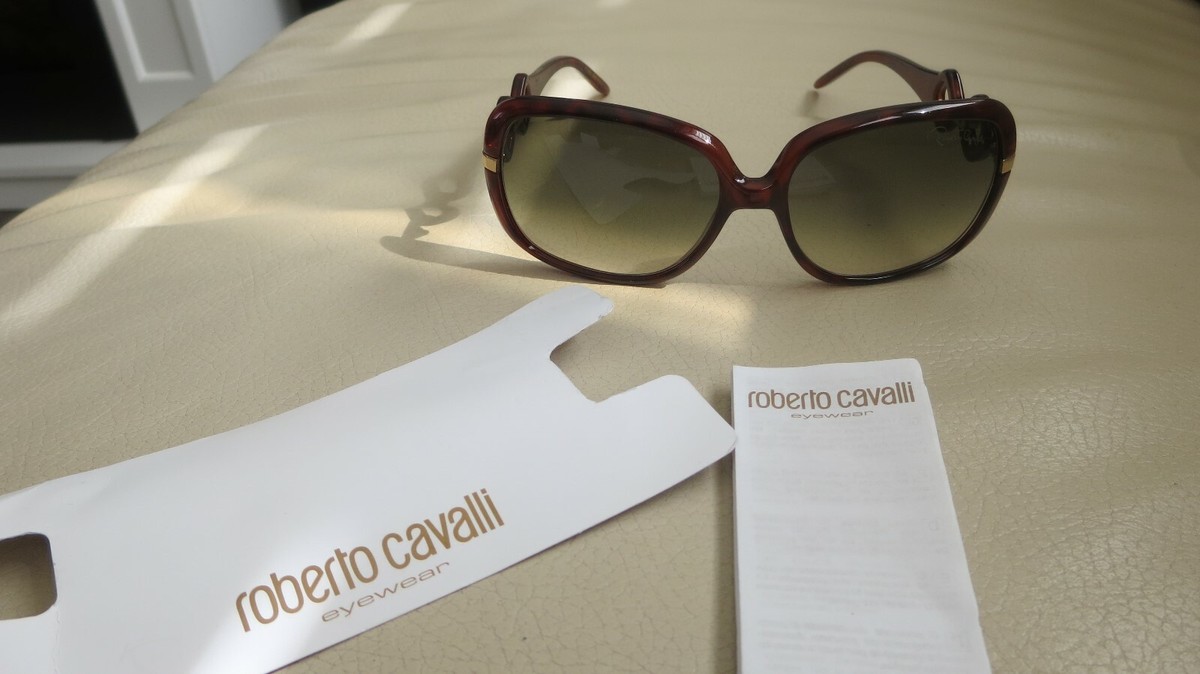 Roberto cavalli , Erica 5185-52F , square black sunglasses Sunglasses Roberto Cavalli in Black for Women | Roberto Cavalli® main image 4
