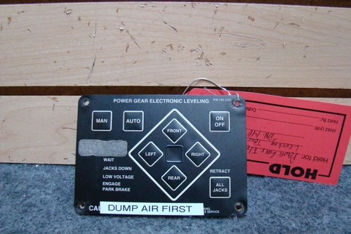 USED RV POWER GEAR ELECTRONIC LEVELING TOUCH PAD