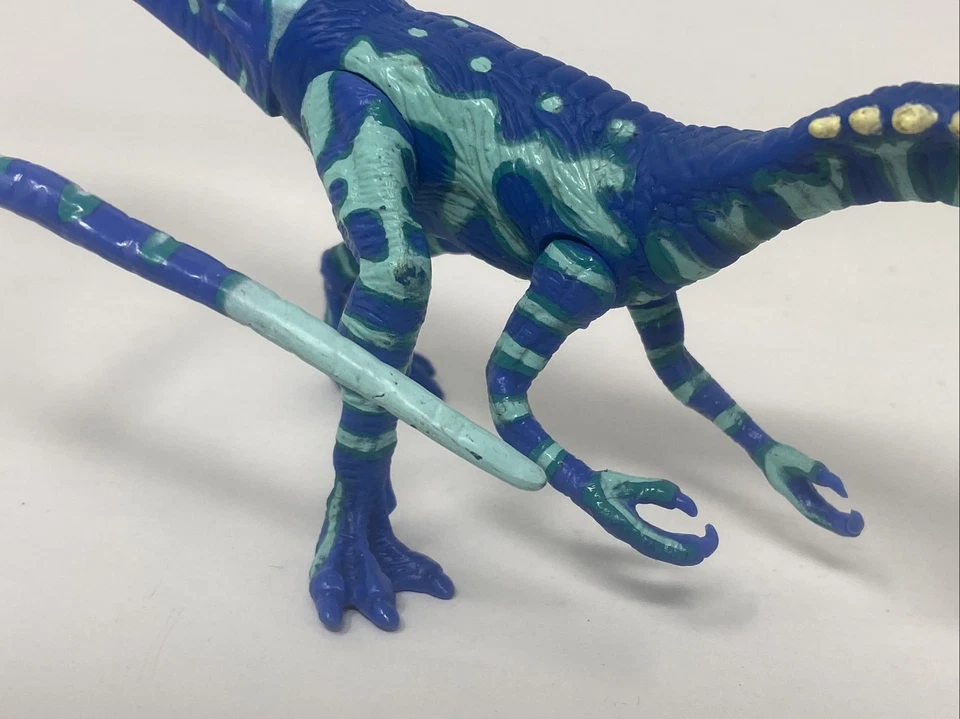 Figura de dinosaurio de colección Playmates 1996 Primal Rage Vertigo Blue Atari Games Foto 3 de 4