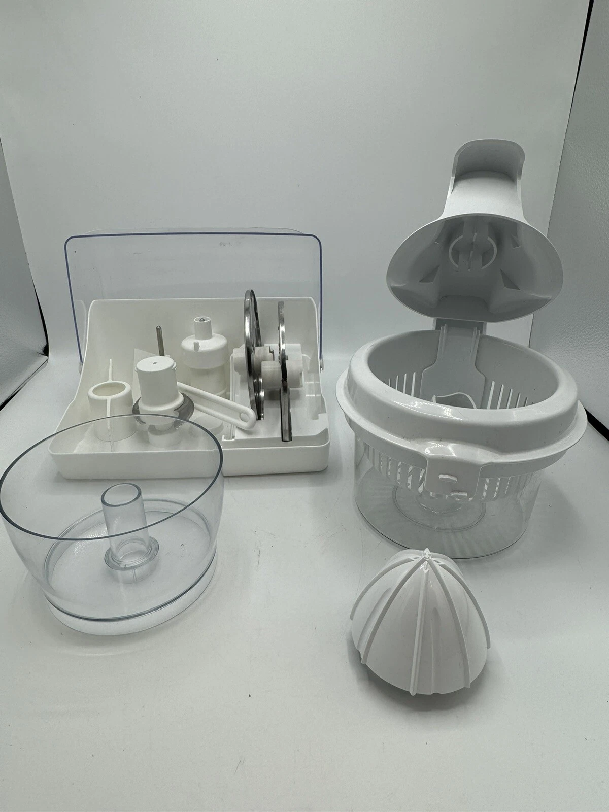 Magimix Accessories Bundle + Juicer & Bowls 2 Blades + Paddles Chopper Grater