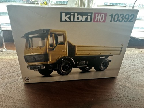 KIT MODELO CAMIÓN VOLQUETE KIBRI HO 10392 DB | Zustand: Used
