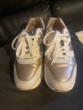 Stylische GUESS Sneaker Gr. 37