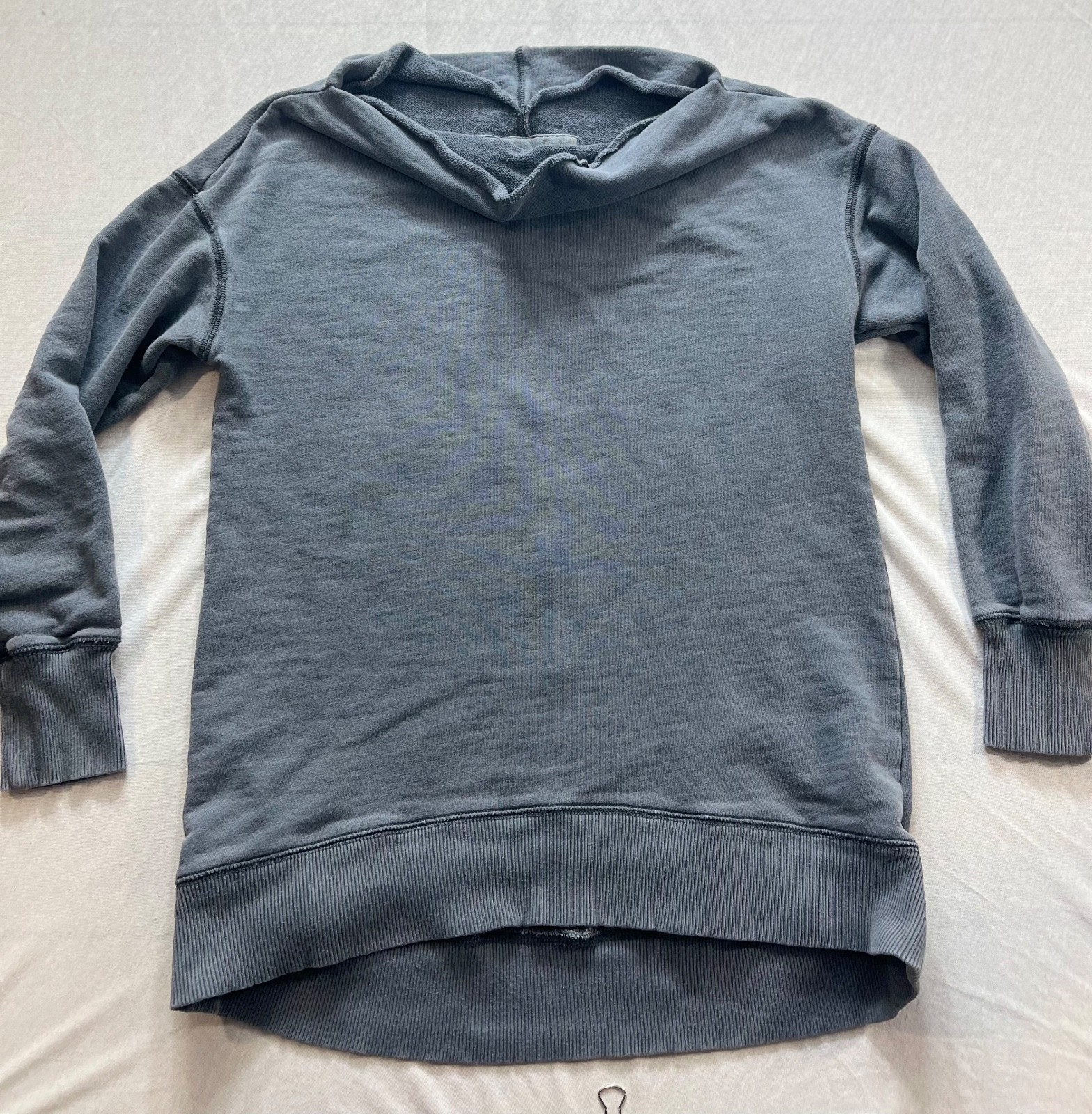 Anthropologie Pilcro And The Letterpress Sweater Womens Small Gray Boat Neck EUC