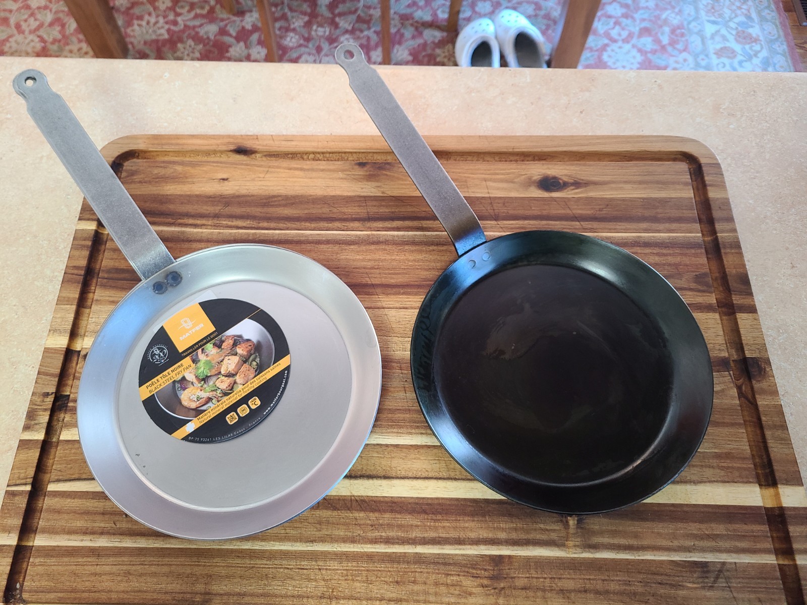 Matfer Bourgeat  11 7/8" Carbon Steel Fry Pan 11 3/4" SEASONED & READY 