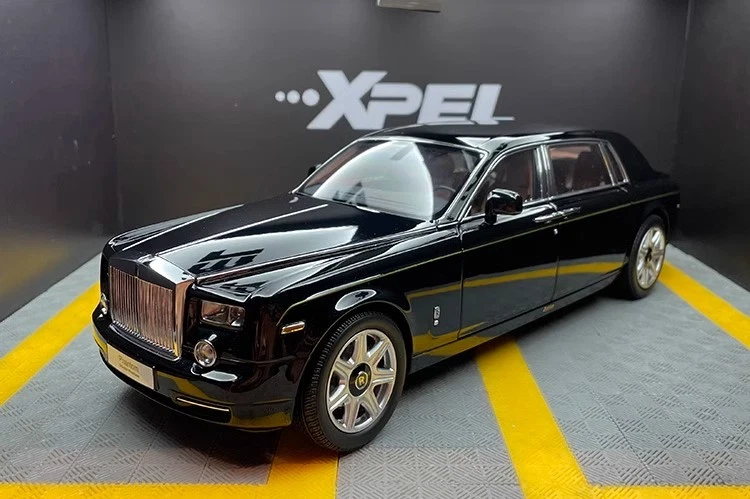 Kyosho 1:18 Rolls Royce Phantom Cuatro Puertas Edición Extendida Aleación Coche Modelo Regalo Foto 4 de 4