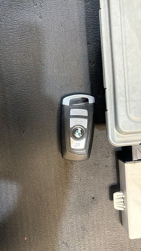 BMW ENGINE CONTROL UNIT ECU MODUL 7616160 MSD85.4 F02 750LI 5.0 2012 N63 Hybrid - Picture 4 of 4